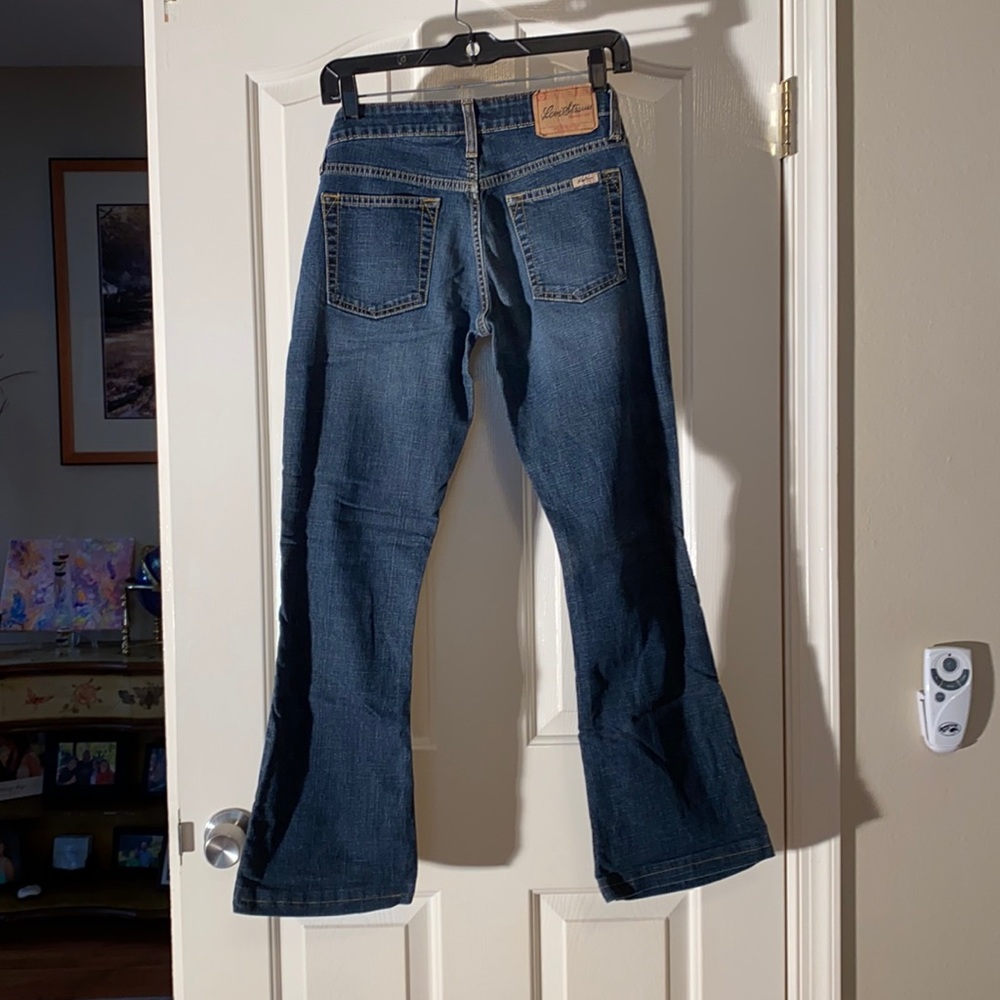 Levi’s Signature 30 inch waist stretch low rise bootcut